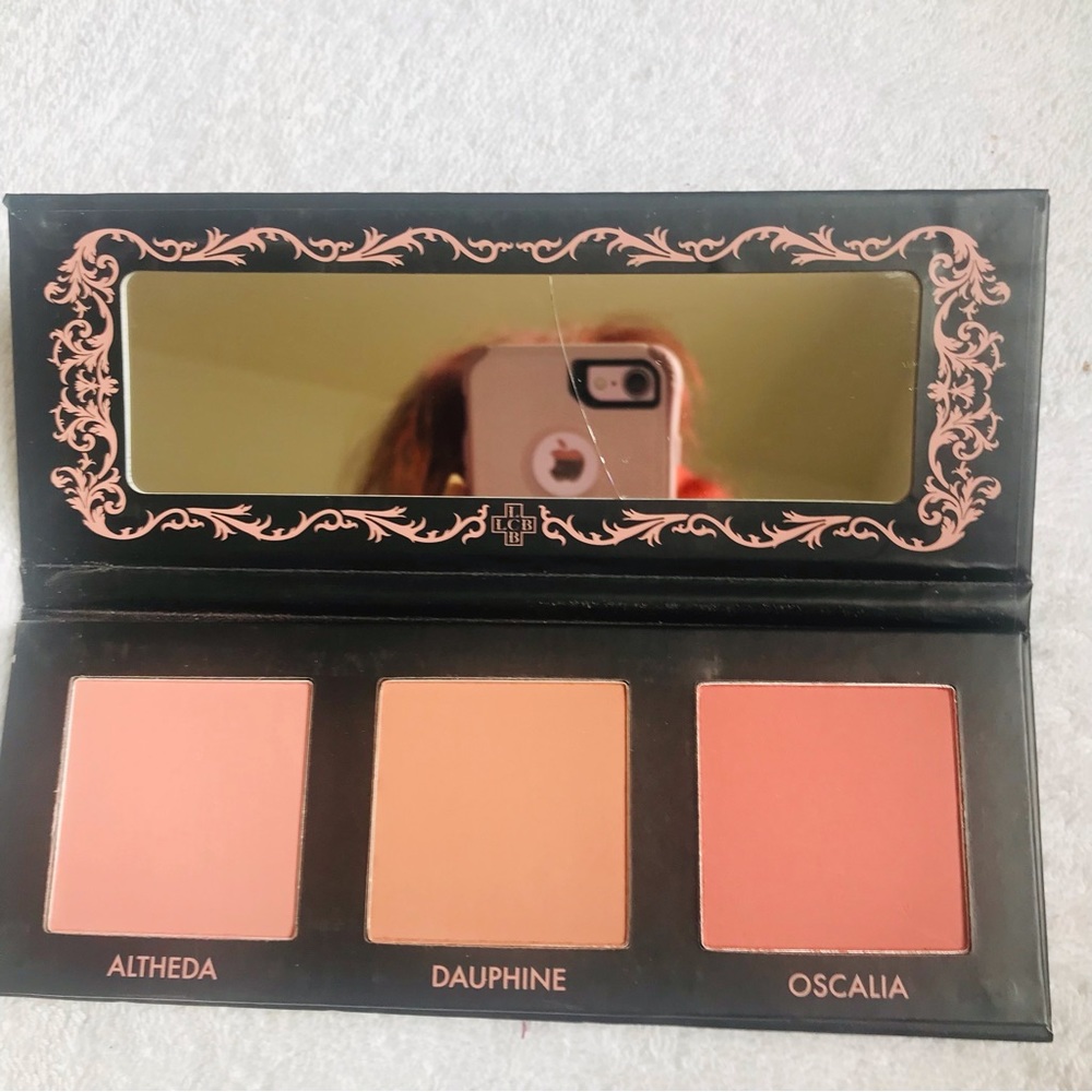 Makeup kit